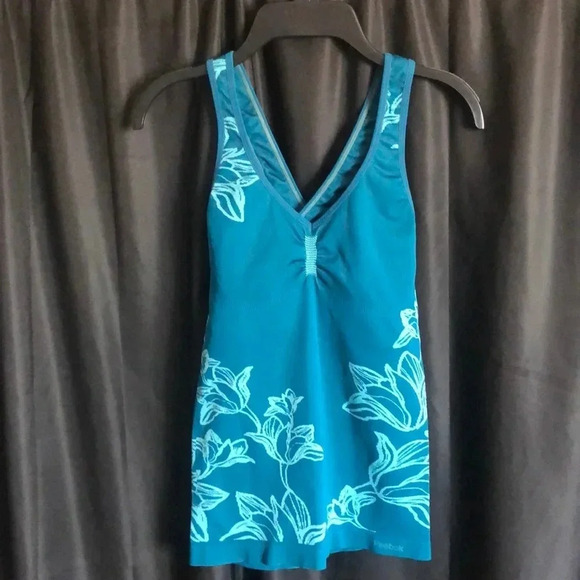 Reebok Active Tank‎ - Picture 1 of 3